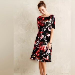 Anthropologie Marc Bouwer Made In Kind Photostat Floral Midi A-Line dress size 6
